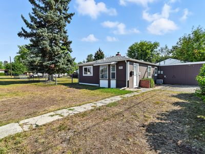 3700 7th Ave N, Great Falls, MT, 59401