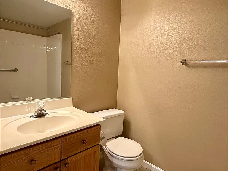 10553 Pine Pointe Ave #105 — Photo 14