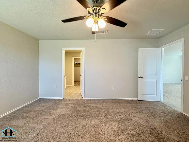 6610 Hibiscus Fls — Photo 13
