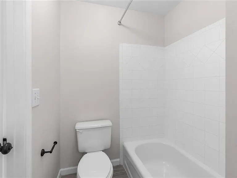 1858 Fox Chapel Dr SE — Photo 17