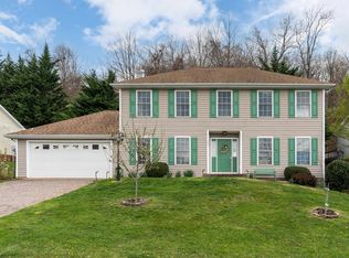 705 Paul St, Staunton, VA 24401