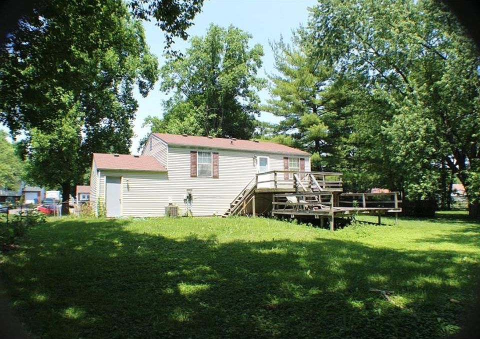 2nd image of 8809 Coronado Ct