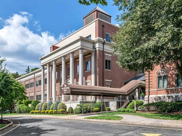 27 W Clinton Ave APT 3L, Tenafly, NJ 07670