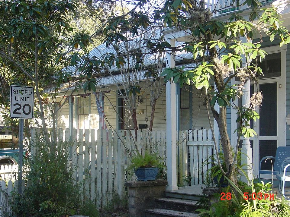 Front Porch and Main Photo