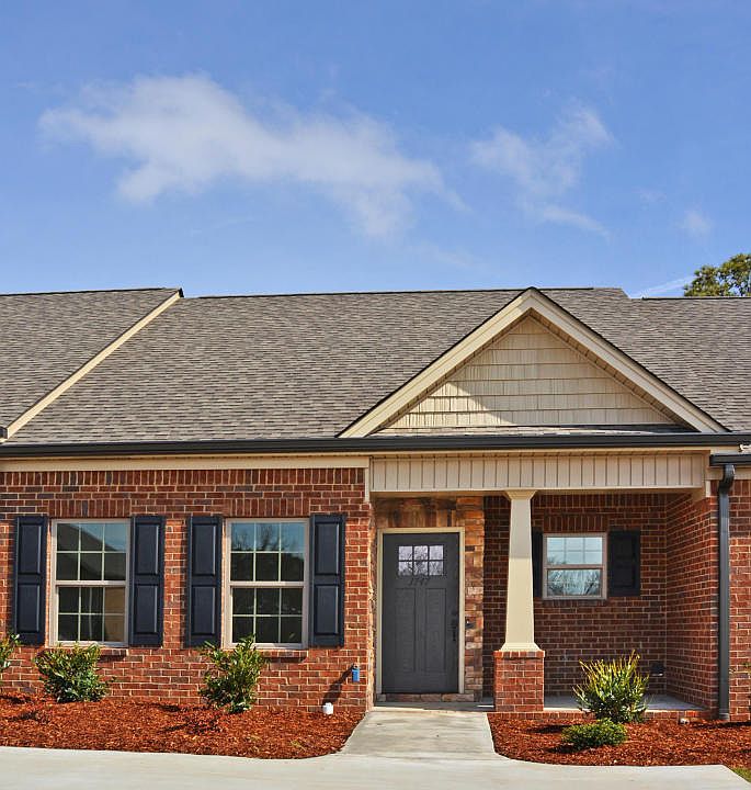 1st image of 1759 Stonebriar Dr NE #43D