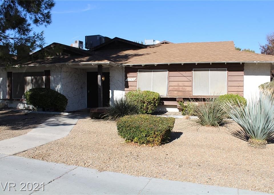 1st image of 2744 Karen Ave #1