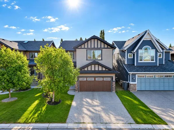30 W Rockford Rd NW, Calgary, AB T3G 0C9