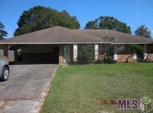 3760 White Sands Dr, Baton Rouge, LA 70814