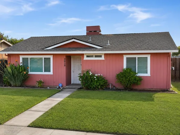 6918 4th St, Riverbank, CA 95367
