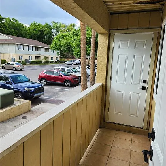 211 Thorn Tree Pl — Photo 16