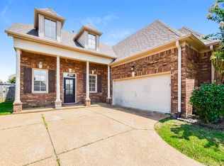 2906 N Hartland Dr, Southaven, MS 38672