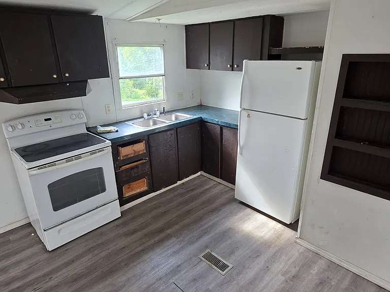 8364 Cedar St #2 — Photo 4