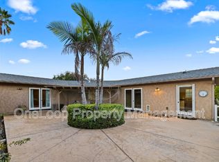 8823 Los Coches Rd, Lakeside, CA 92040