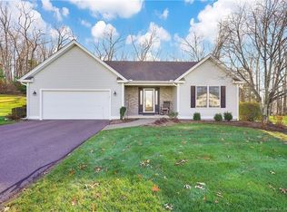 17 Shepard Ln UNIT 17, Enfield, CT 06082