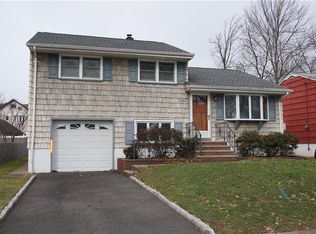 2304 Winfield St, Rahway, NJ 07065