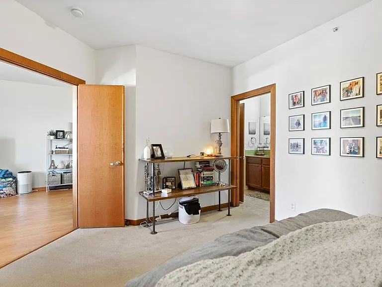 15 E Franklin Ave — Photo 14