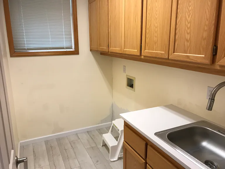 3882 Ashford Dr — Photo 12