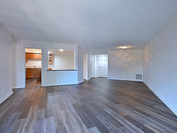 2nd image of 706 Waukegan Rd #C203