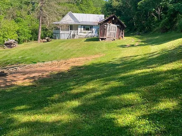 75 Hamric Ridge Rd, Rosedale, WV 26636