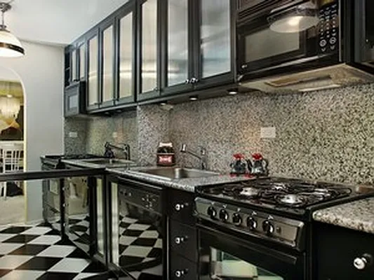 Sold by Corcoran | media 25