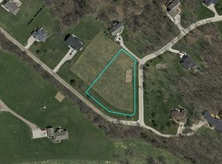 2235 Hunter Rd, Muscatine, IA 52761