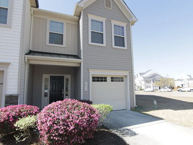 9811 Precious Stone Dr — Photo 2