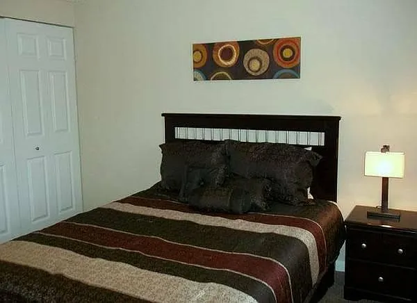 Willowood Apartments — Photo 36