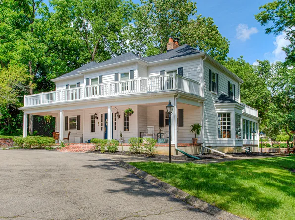 9751 Irishmans Run Ln, Zionsville, IN 46077