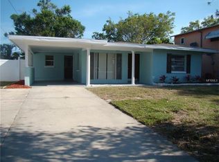 586 Baywood Dr N, Dunedin, FL 34698