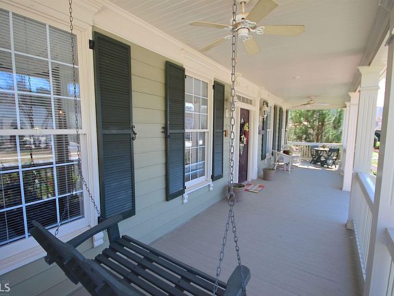 3rd image of 120 Stanley Oaks Pl
