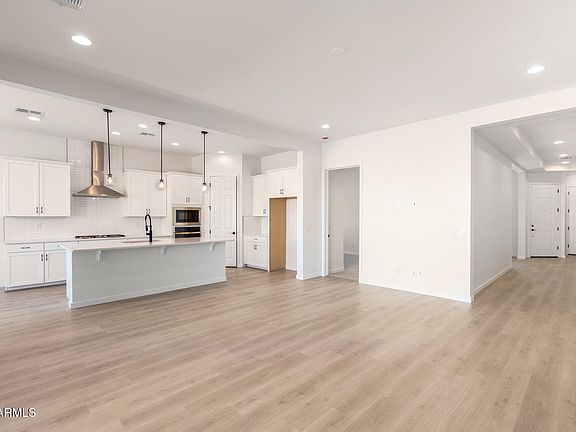 3rd image of 21832 E SADDLE Court
