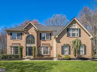 102 Major Ln, North Wales, PA 19454