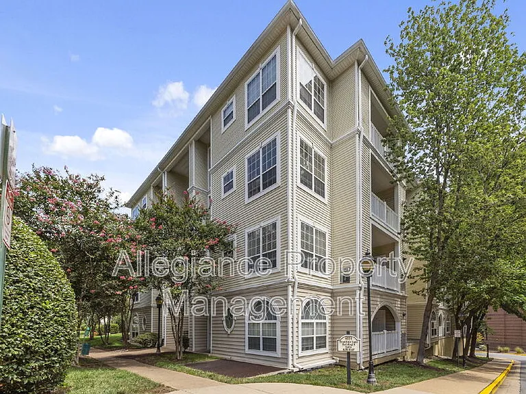 4551 Strutfield Ln #4231 — Photo 3