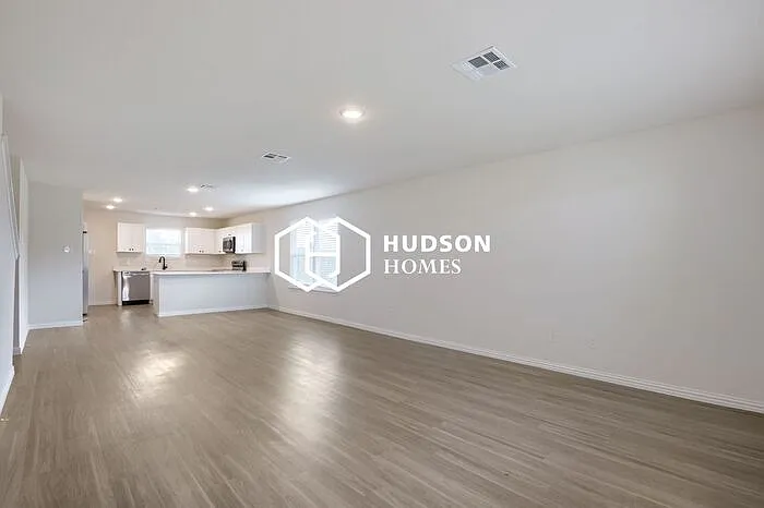 3816 Poteet Ct — Photo 2