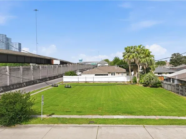604 Melody Dr, Metairie, LA 70002