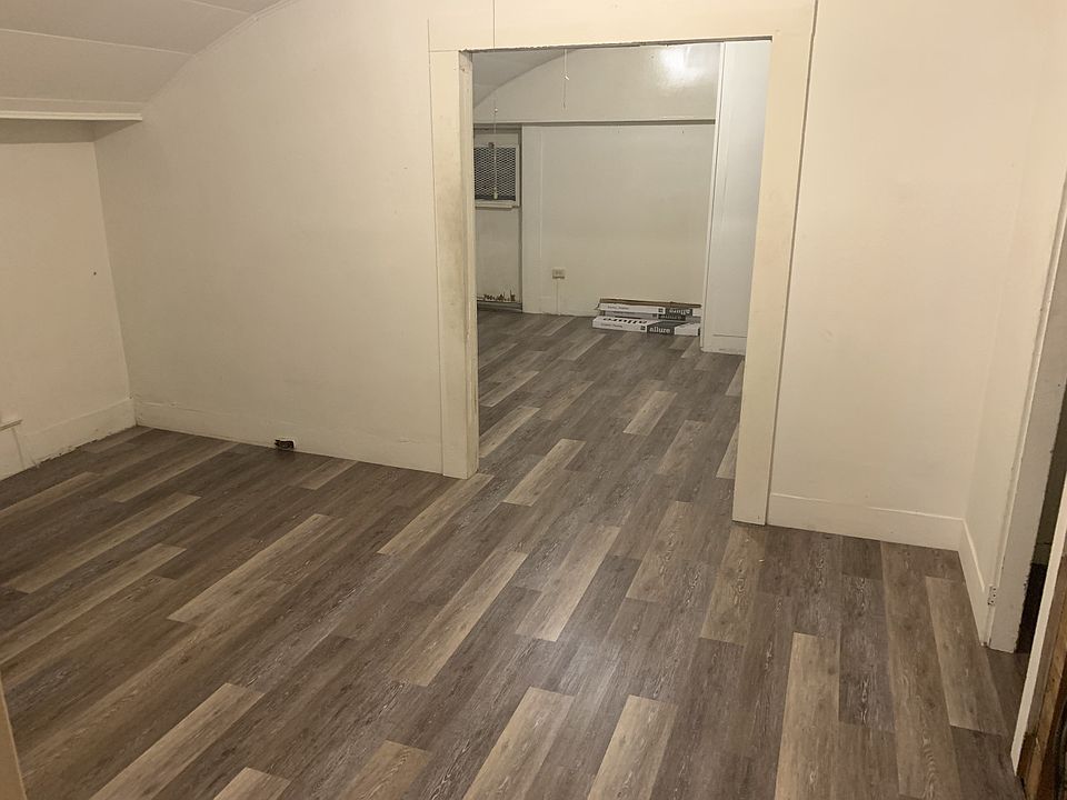 2nd image of 28 High St APT 3