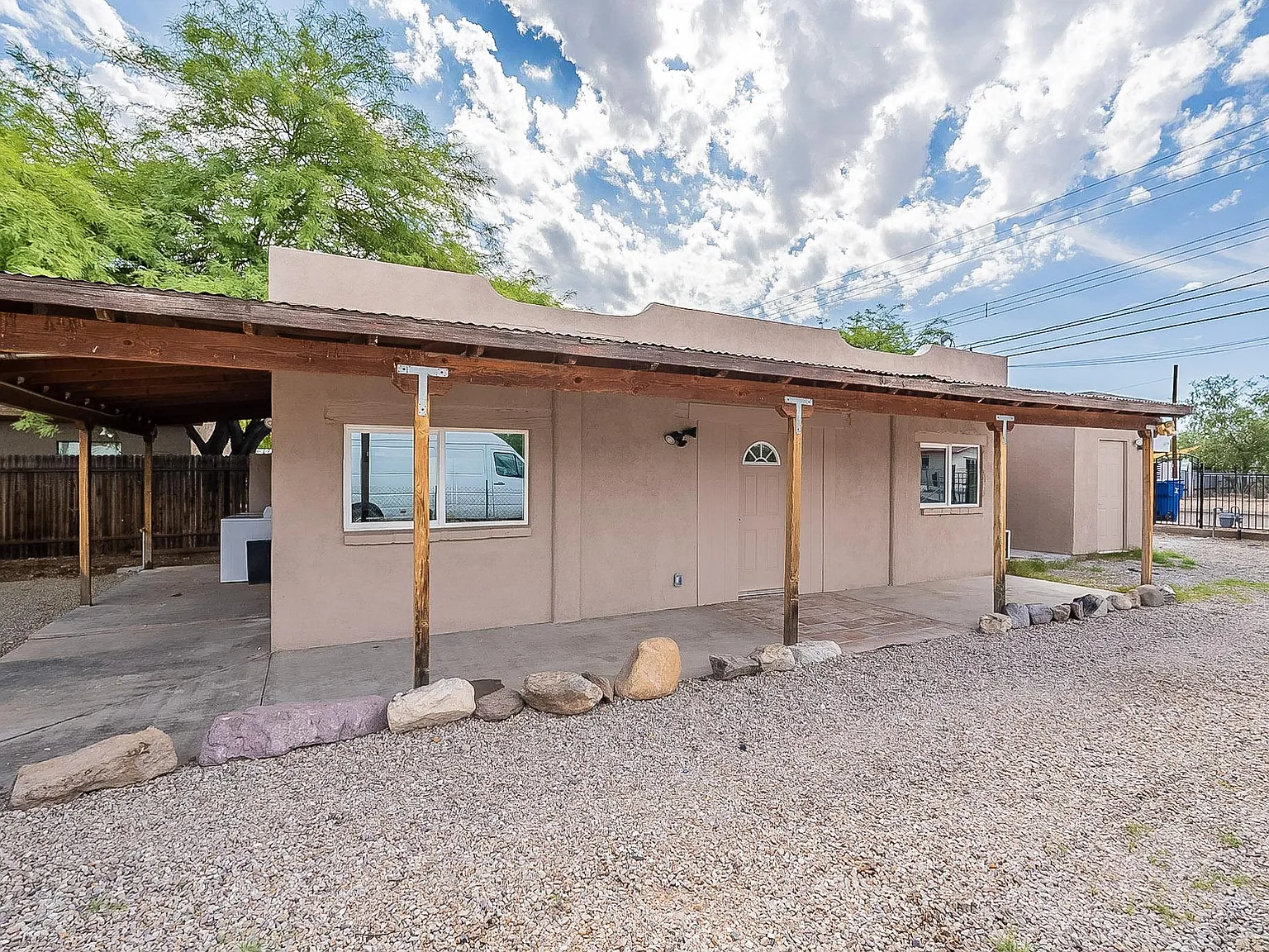 3 bed, 1012 sqft, $1,250 — Photo 4