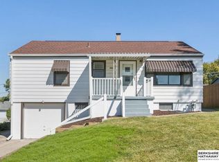 4460 Hillsdale Ave, Omaha, NE 68107