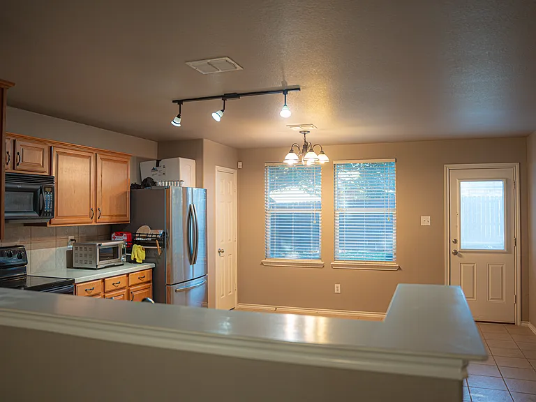 13065 Barbarosa Dr — Photo 7