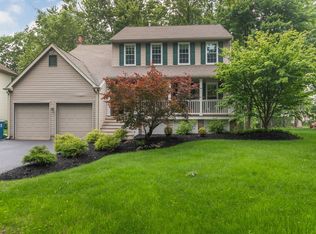 322 Abbey Ln, Lansdale, PA 19446