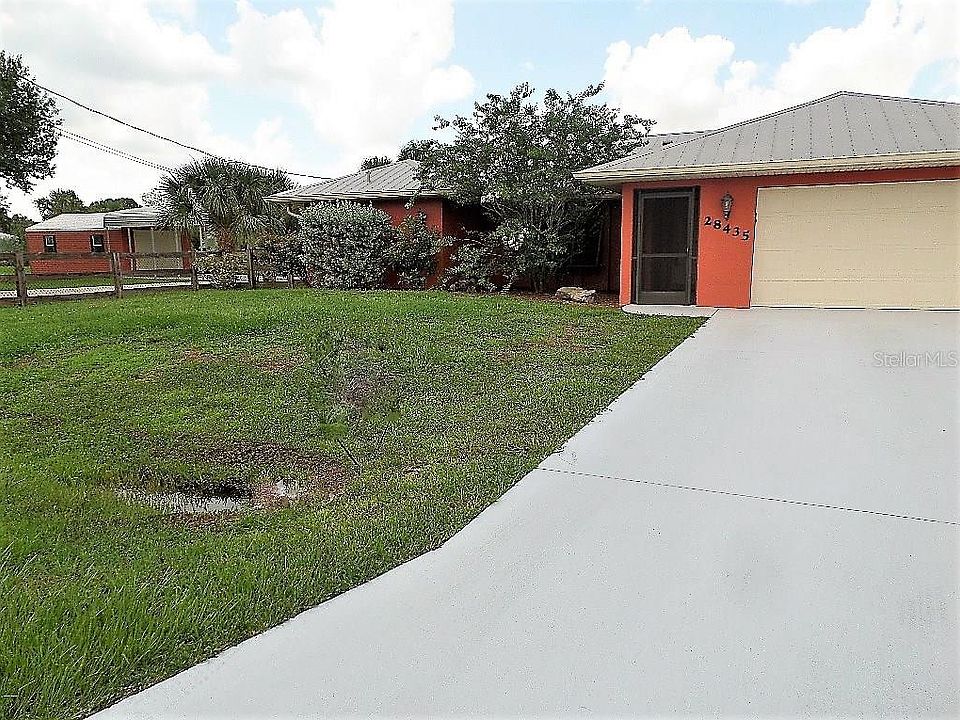 1st image of 28451 Sabal Palm Dr
