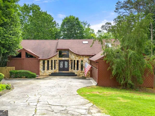 4710 Misty Lake Ct NE, Kennesaw, GA 30144