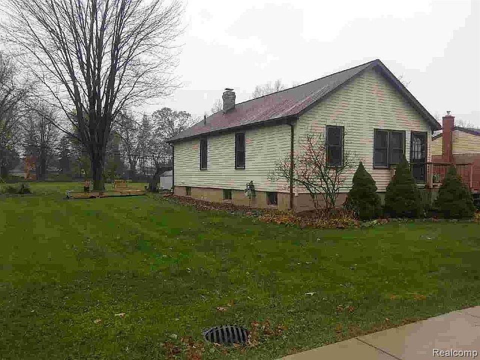 29155 Bock St, Garden City, MI 48135 Zillow