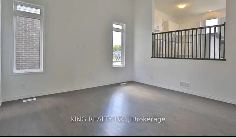 4 bed, $3,600 — Photo 3