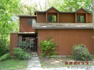 932 SW 57th Dr, Gainesville, FL 32607