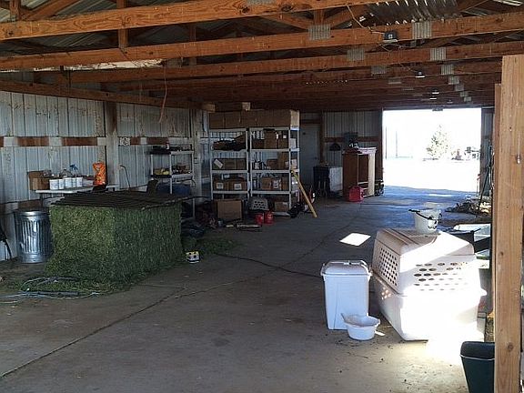 1800sqft barn/1200sqft slab