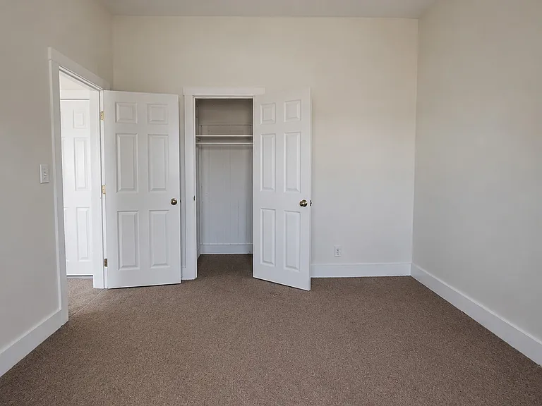 16 Coe Ave #2 — Photo 4