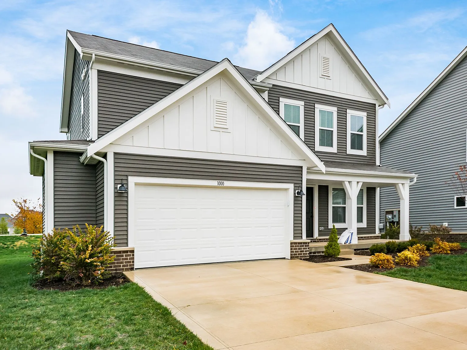 3 bed, 2.5 bath, 2000 sqft, $2,699 — Photo 2