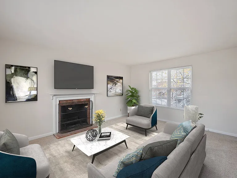 Indian Creek Apartments and Townhomes — Photo 144