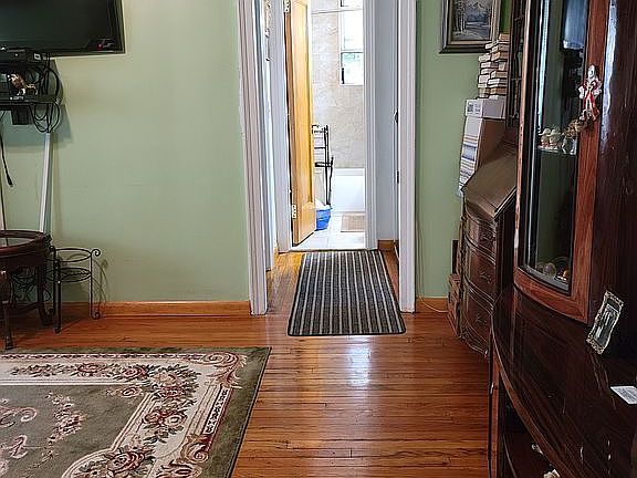 4th image of 55-03 31st Ave APT 2P